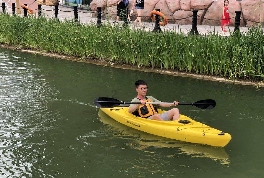 摇滚乐团的装扮